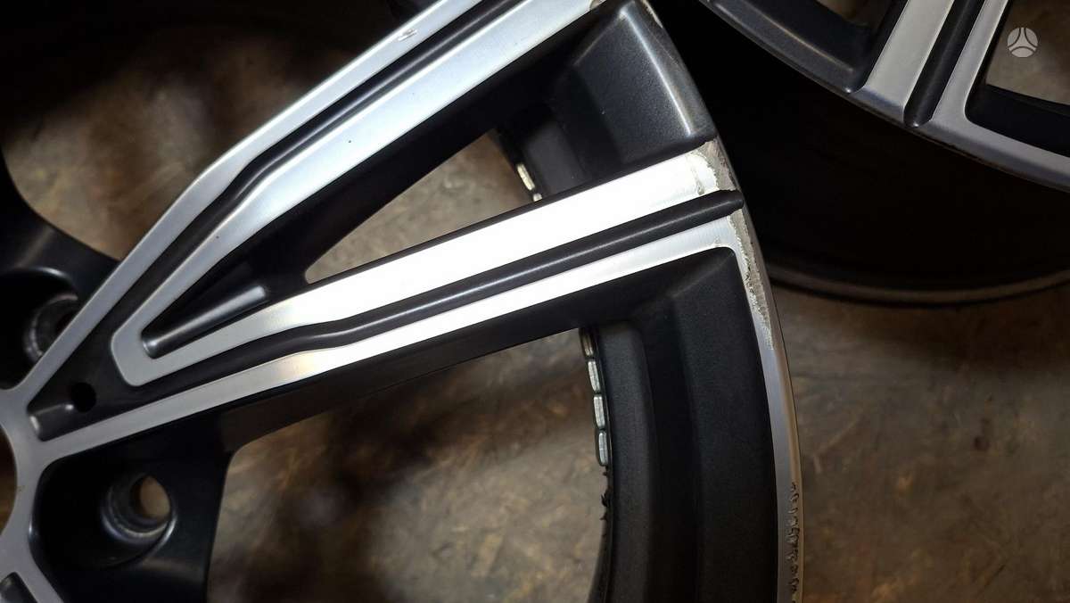 BMW 3 serija, 808986, Cen32065