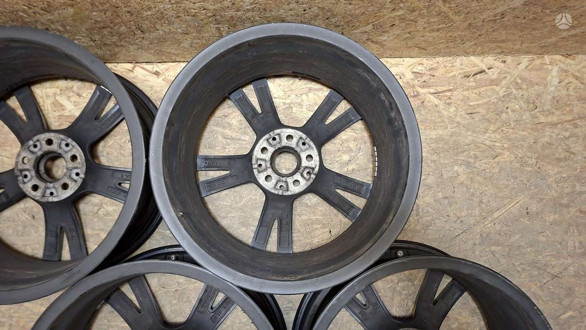 BMW 3 serija, 808986, Cen32065