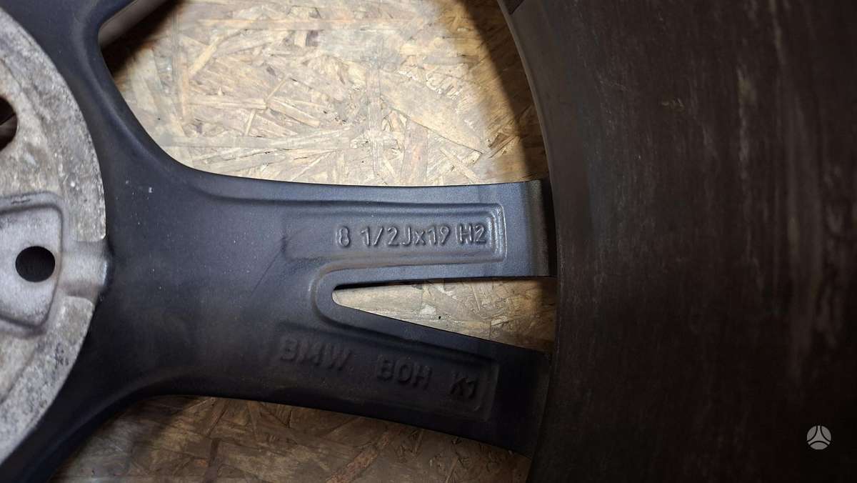 BMW 3 serija, 808986, Cen32065