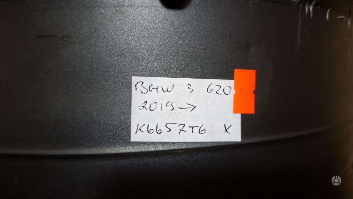 BMW 3 serija, 808986, Cen32065
