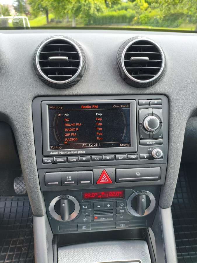Audi A3, 1.8 l., Хэтчбек