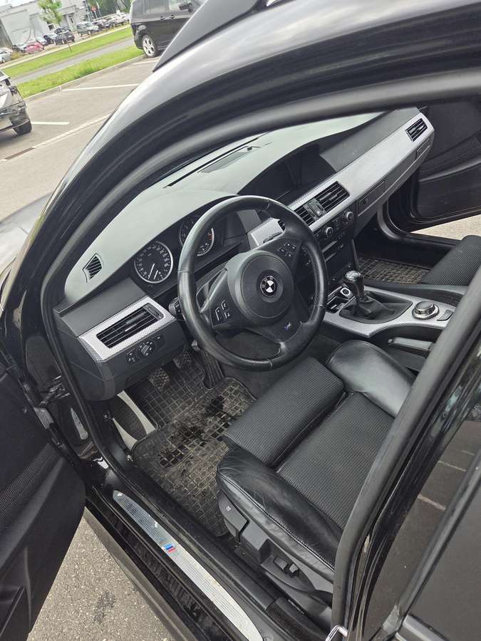 BMW 530, 2.5 l., wagon