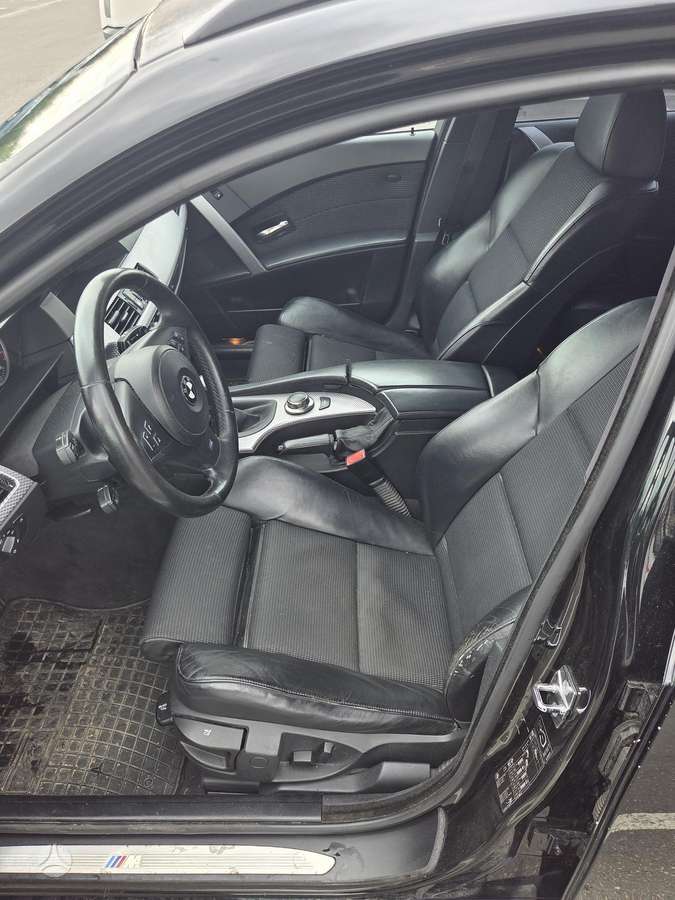 BMW 530, 2.5 l., wagon
