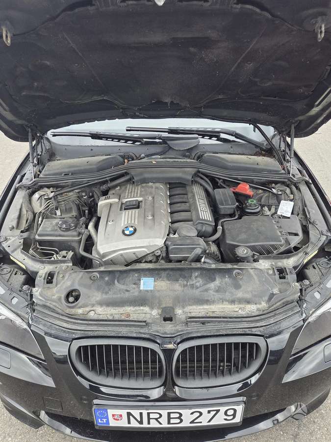 BMW 530, 2.5 l., wagon