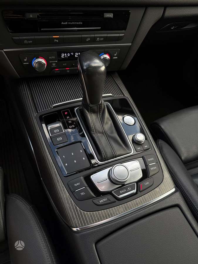Audi A6 allroad, 3.0 l., Универсал
