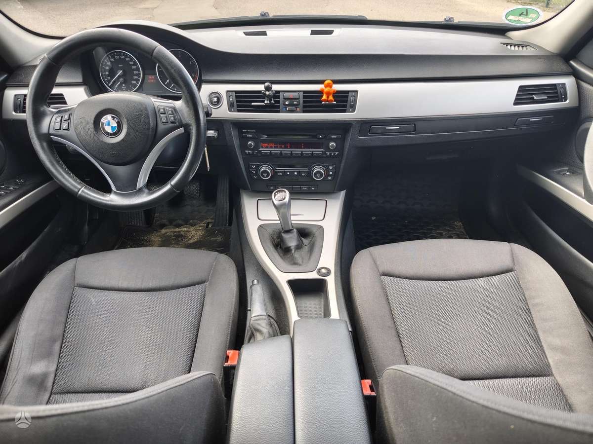 BMW 318, 2.0 l., Универсал