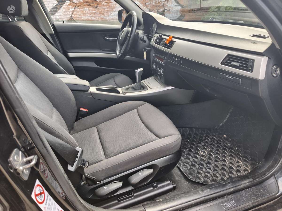 BMW 318, 2.0 l., Универсал