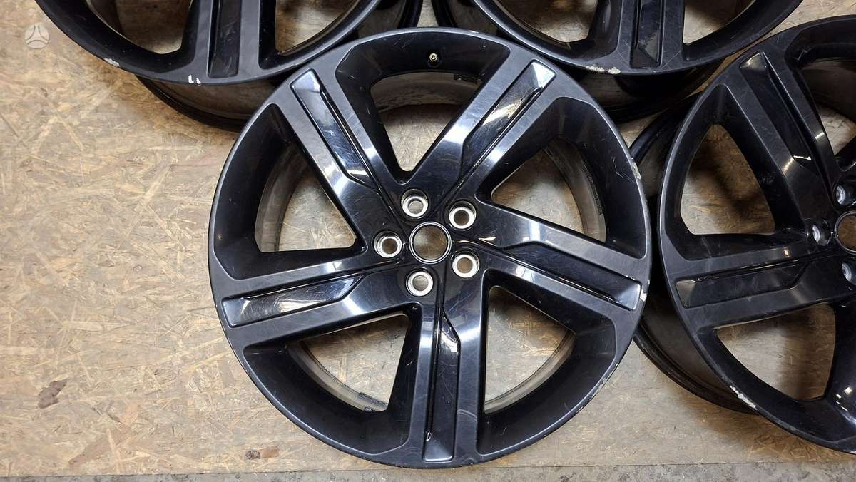 Land Rover Range Rover, MY421007DA, Cen32091