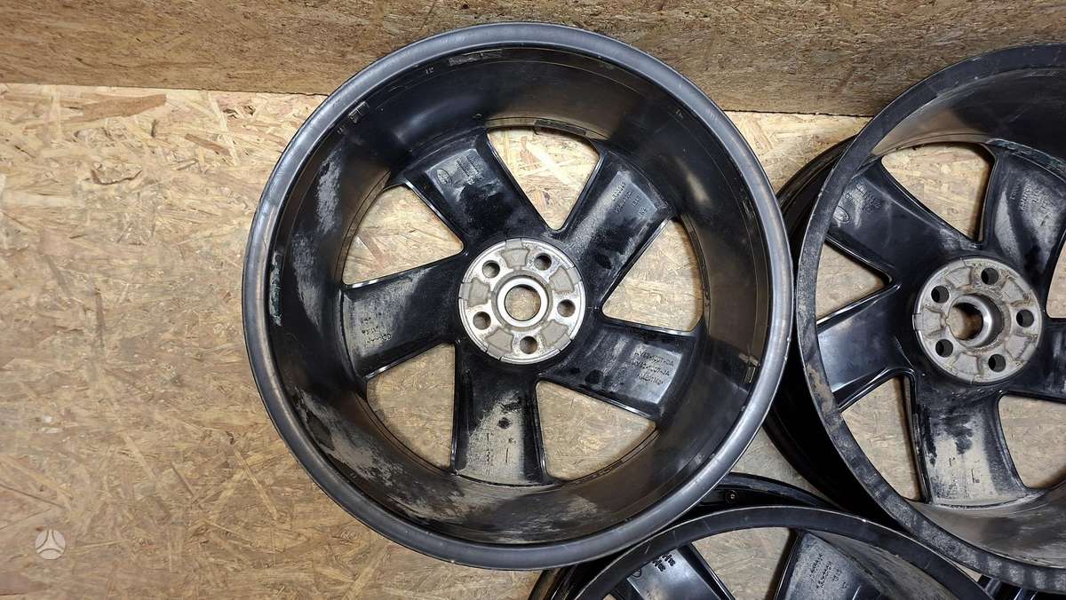Land Rover Range Rover, MY421007DA, Cen32091