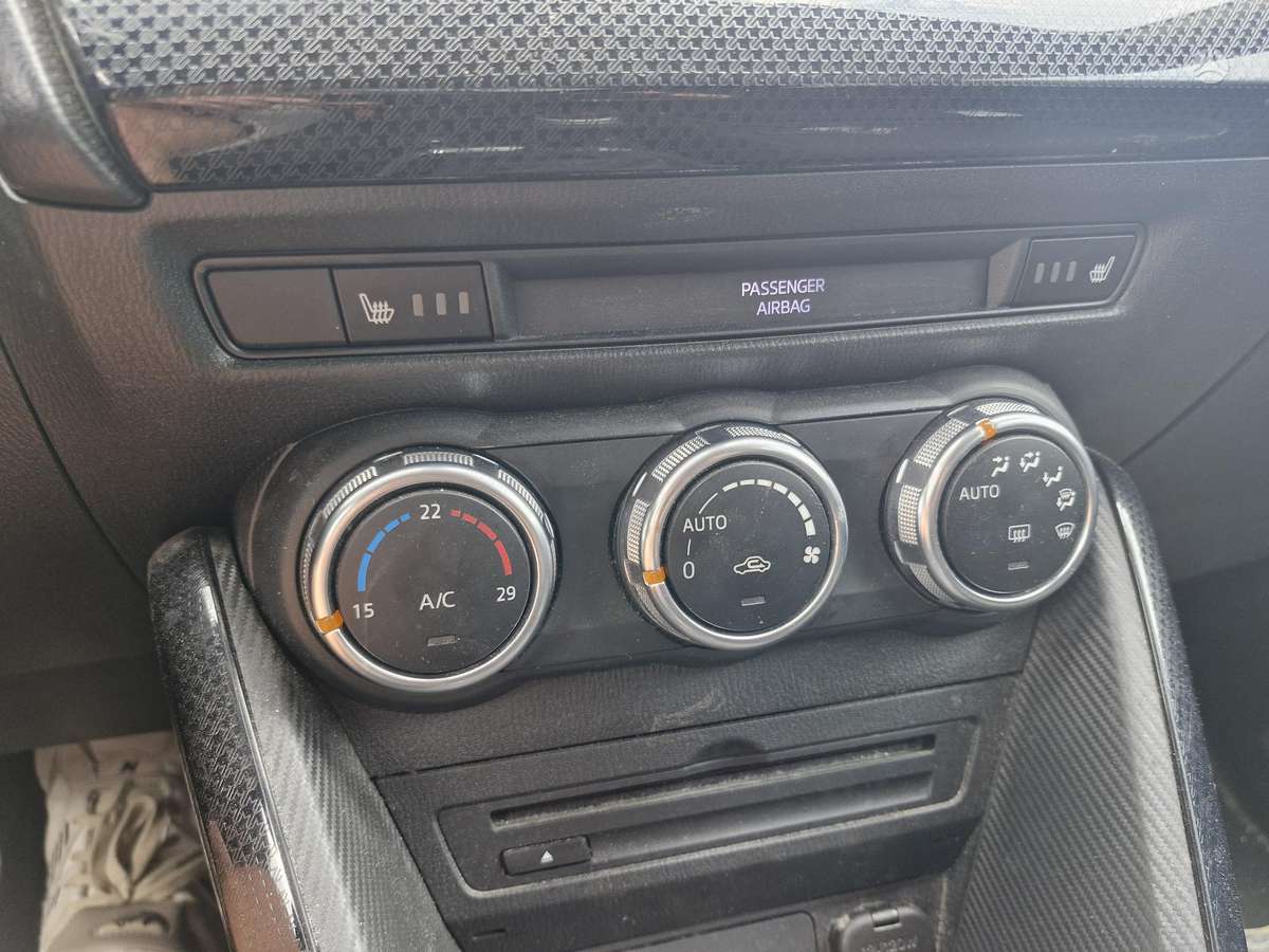Mazda 2, 1.5 l., hečbekas