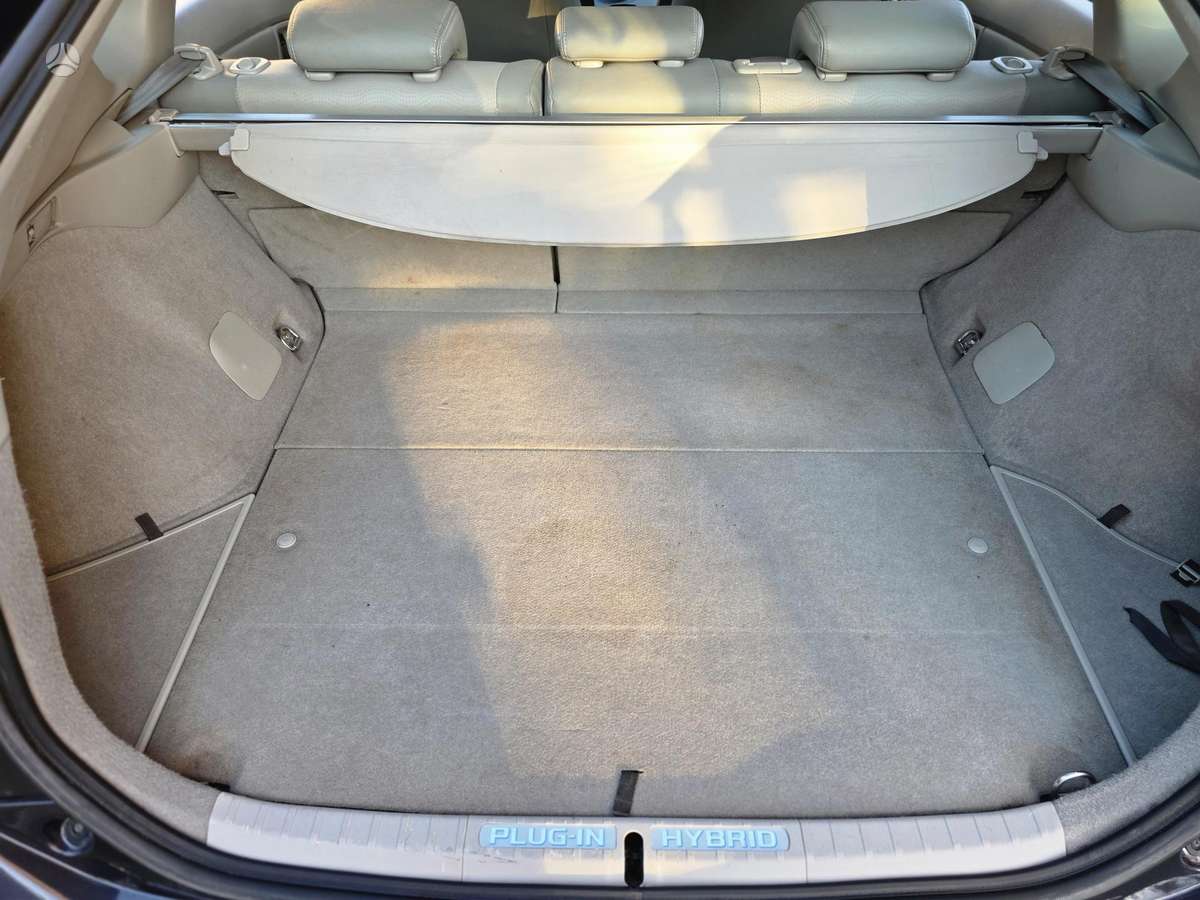 Toyota Prius - 7