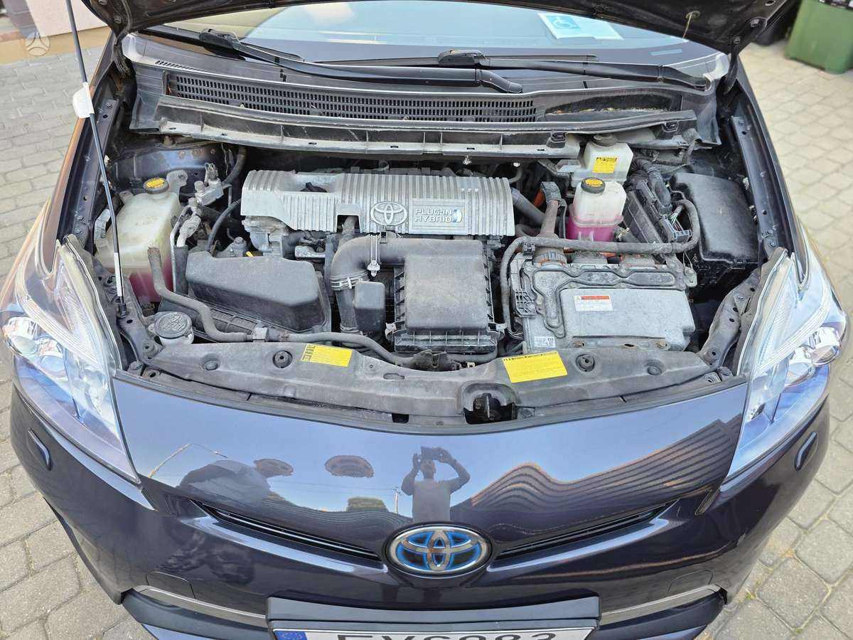 Toyota Prius - 6