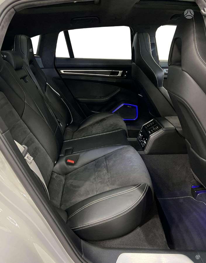 Porsche Panamera, 4.0 l., hatchback
