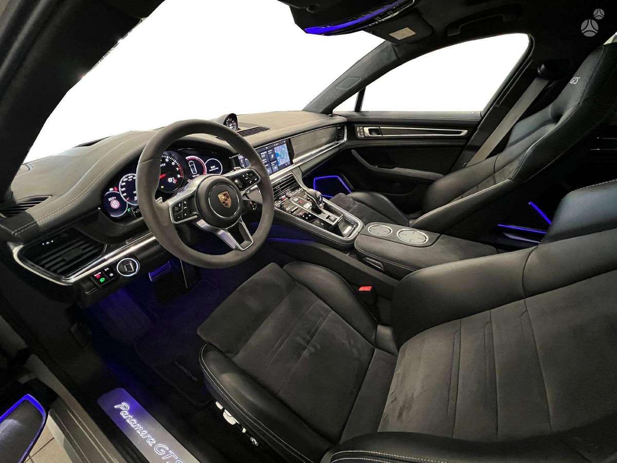Porsche Panamera, 4.0 l., hatchback