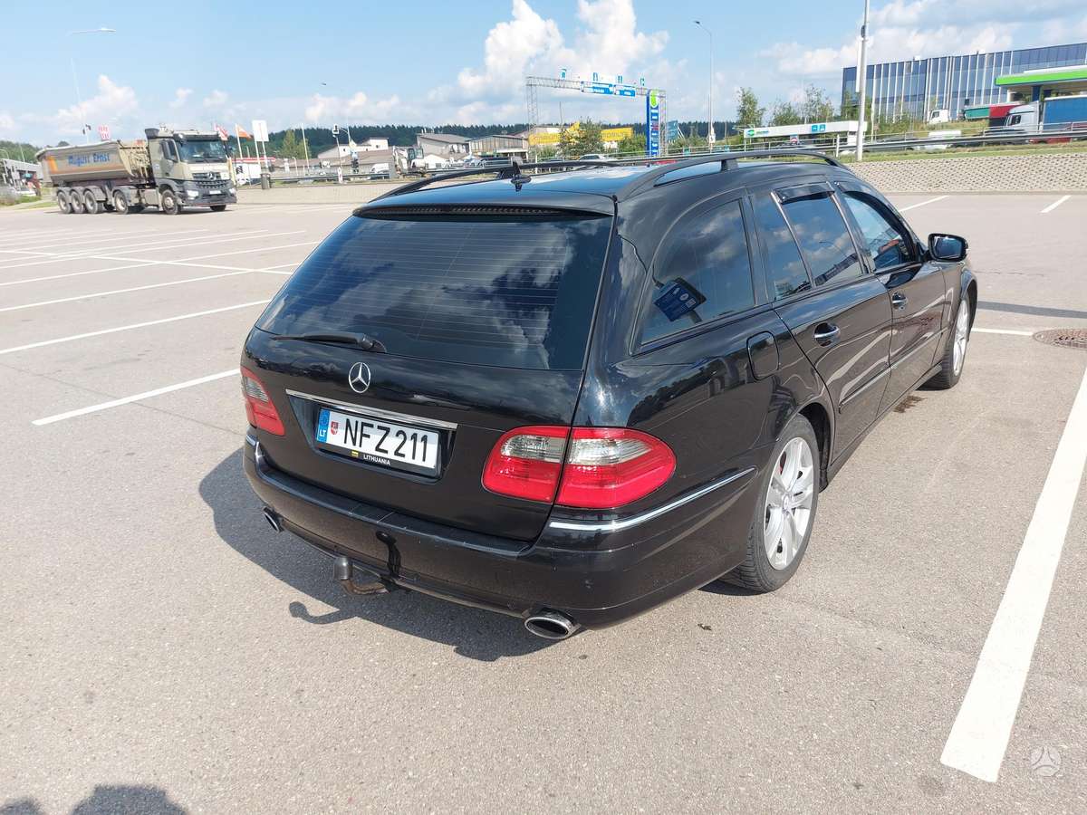 Mercedes-Benz E320, 3.2 l., Универсал