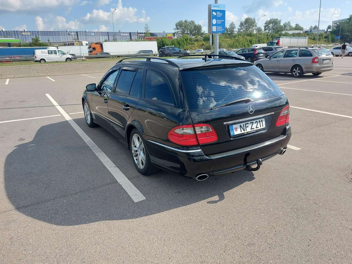 Mercedes-Benz E320, 3.2 l., Универсал