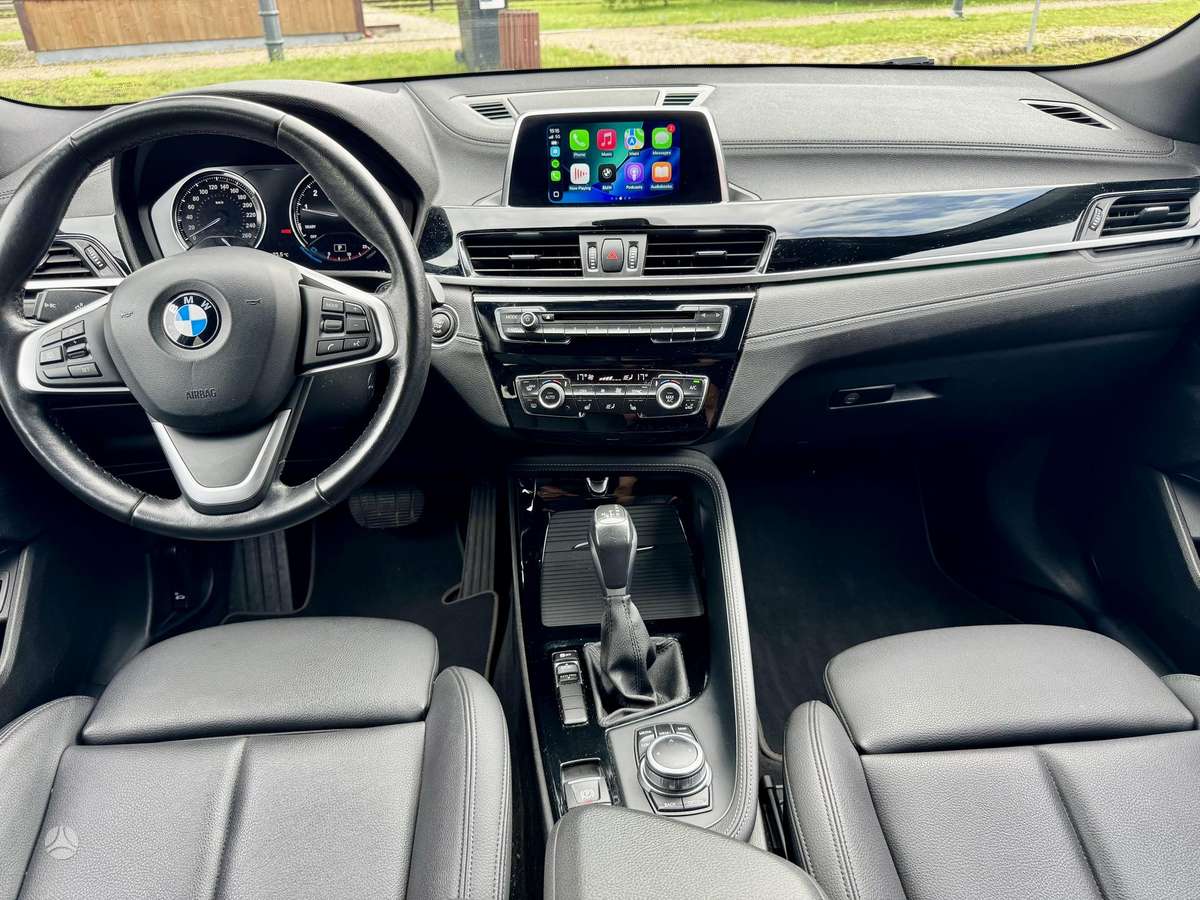 BMW X2, 2.0 l., off-road / crossover