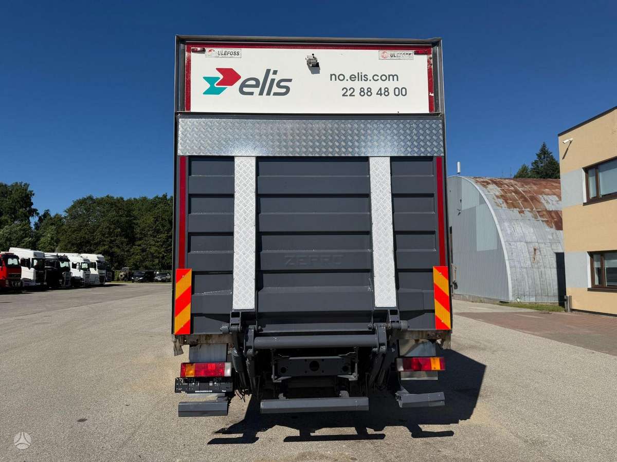 Iveco STRAILS 360 EEV, furgoni