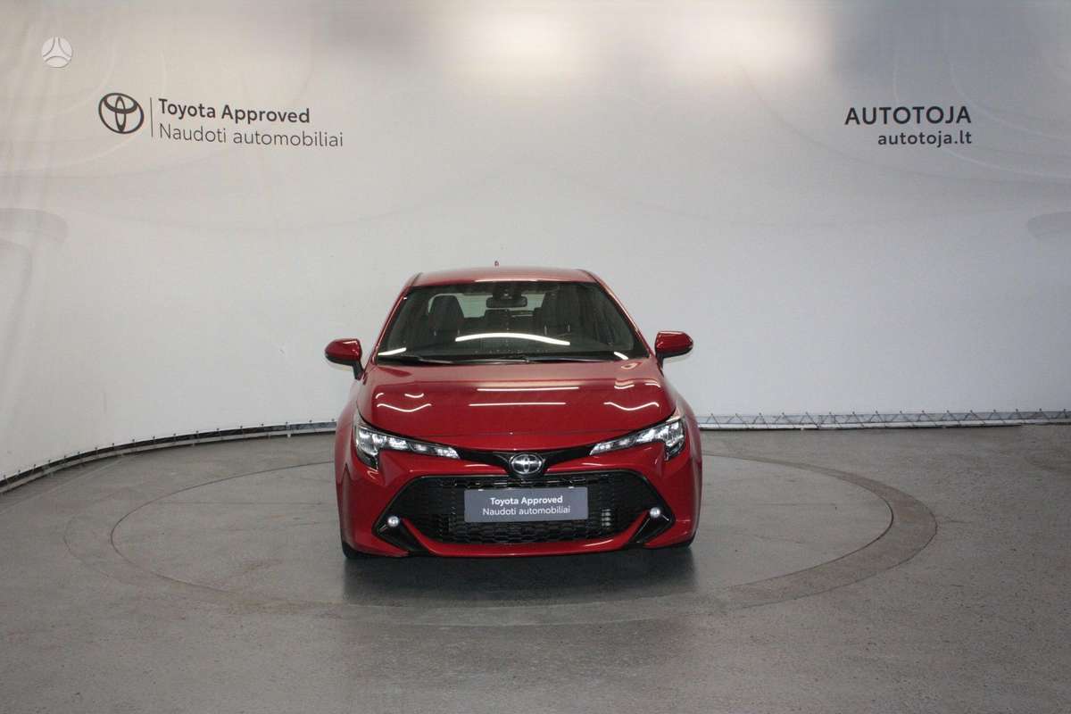 Toyota Corolla, 1.2 l., hatchback