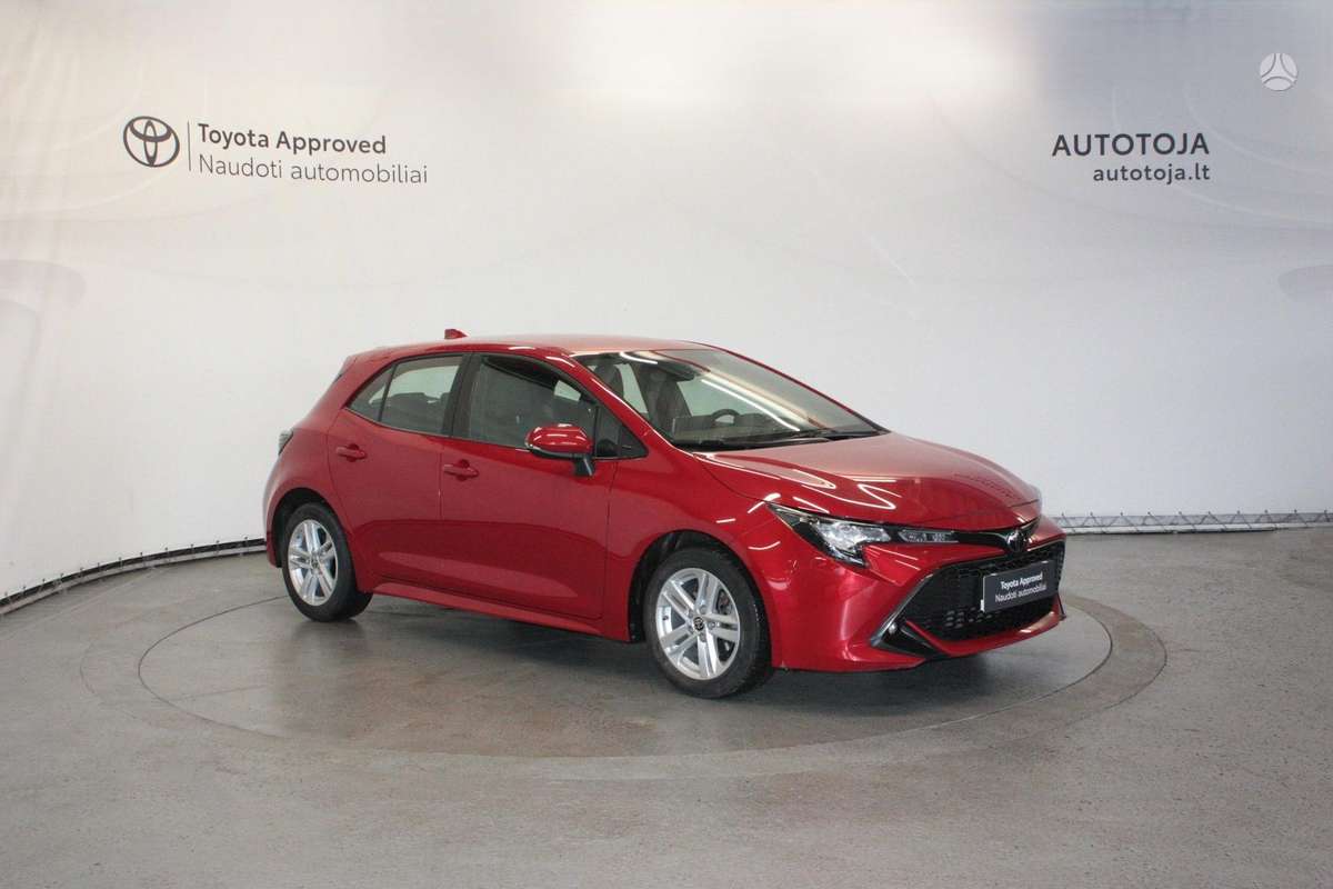 Toyota Corolla, 1.2 l., hatchback