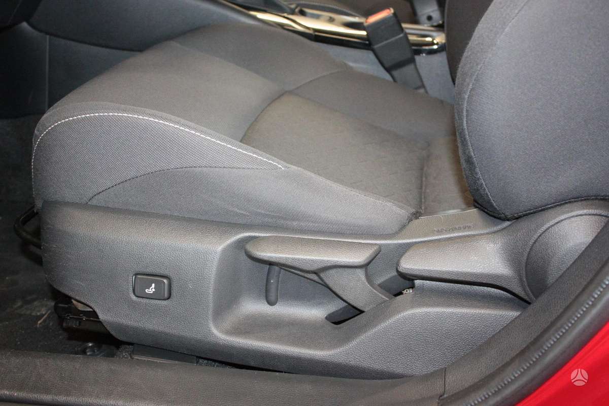 Toyota Corolla, 1.2 l., hatchback