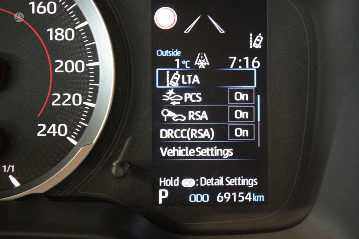 Toyota Corolla, 1.2 l., hatchback