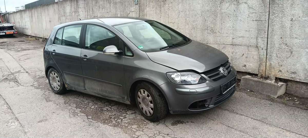Volkswagen Golf Plus dalimis
