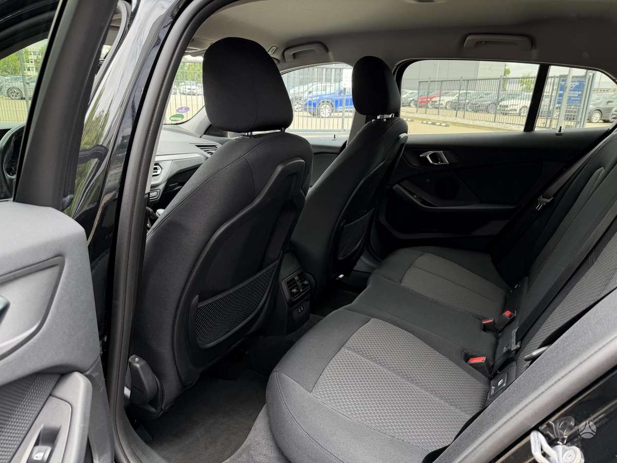 BMW 116, 1.5 l., Хэтчбек