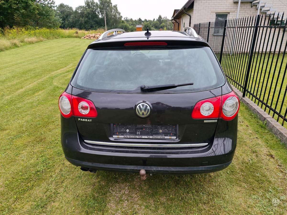 Volkswagen Passat - 3