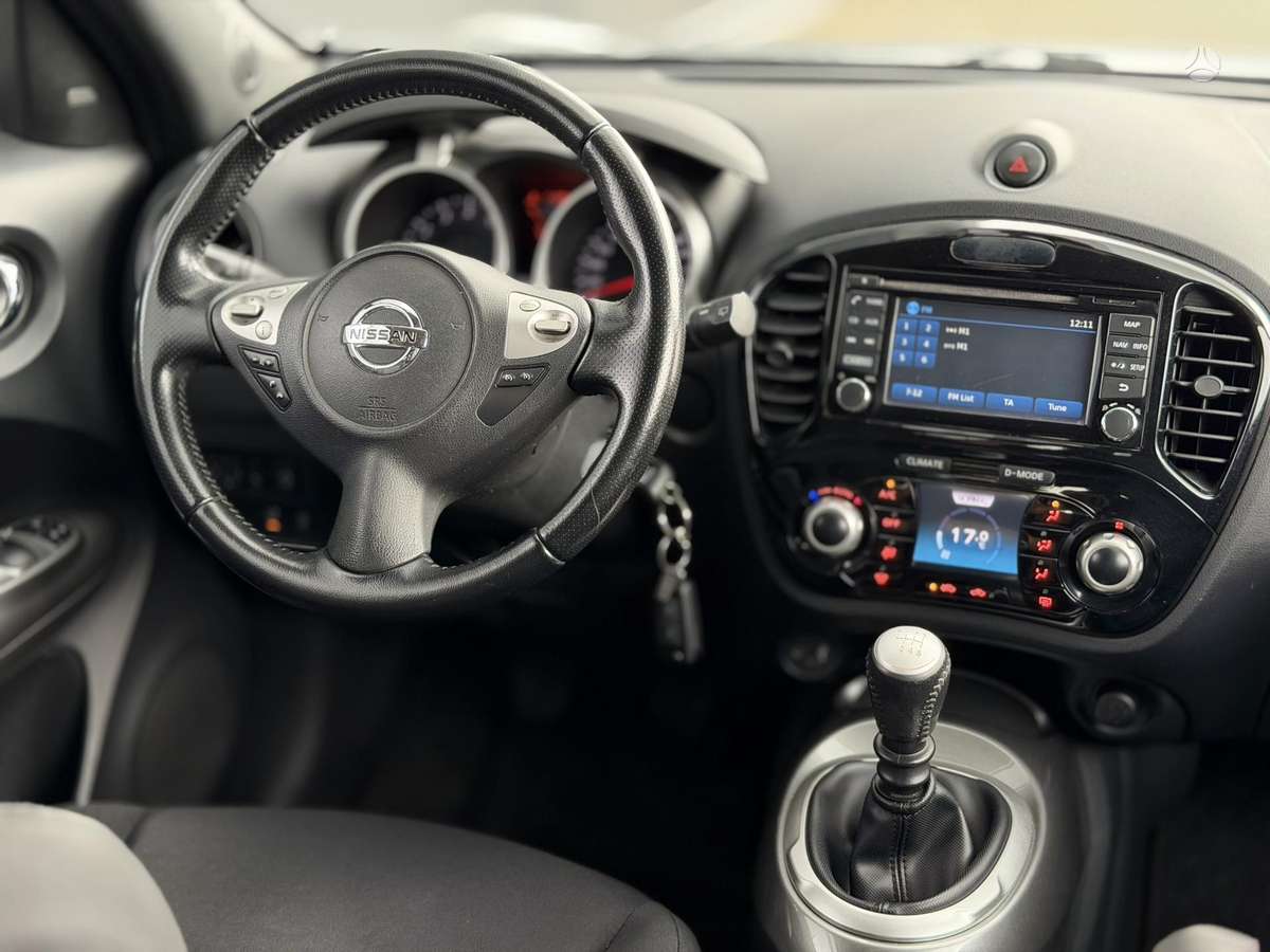 Nissan Juke, 1.2 l., off-road / crossover