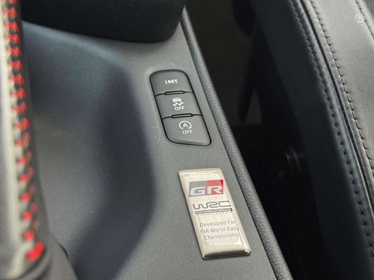 Toyota GR Yaris - 11