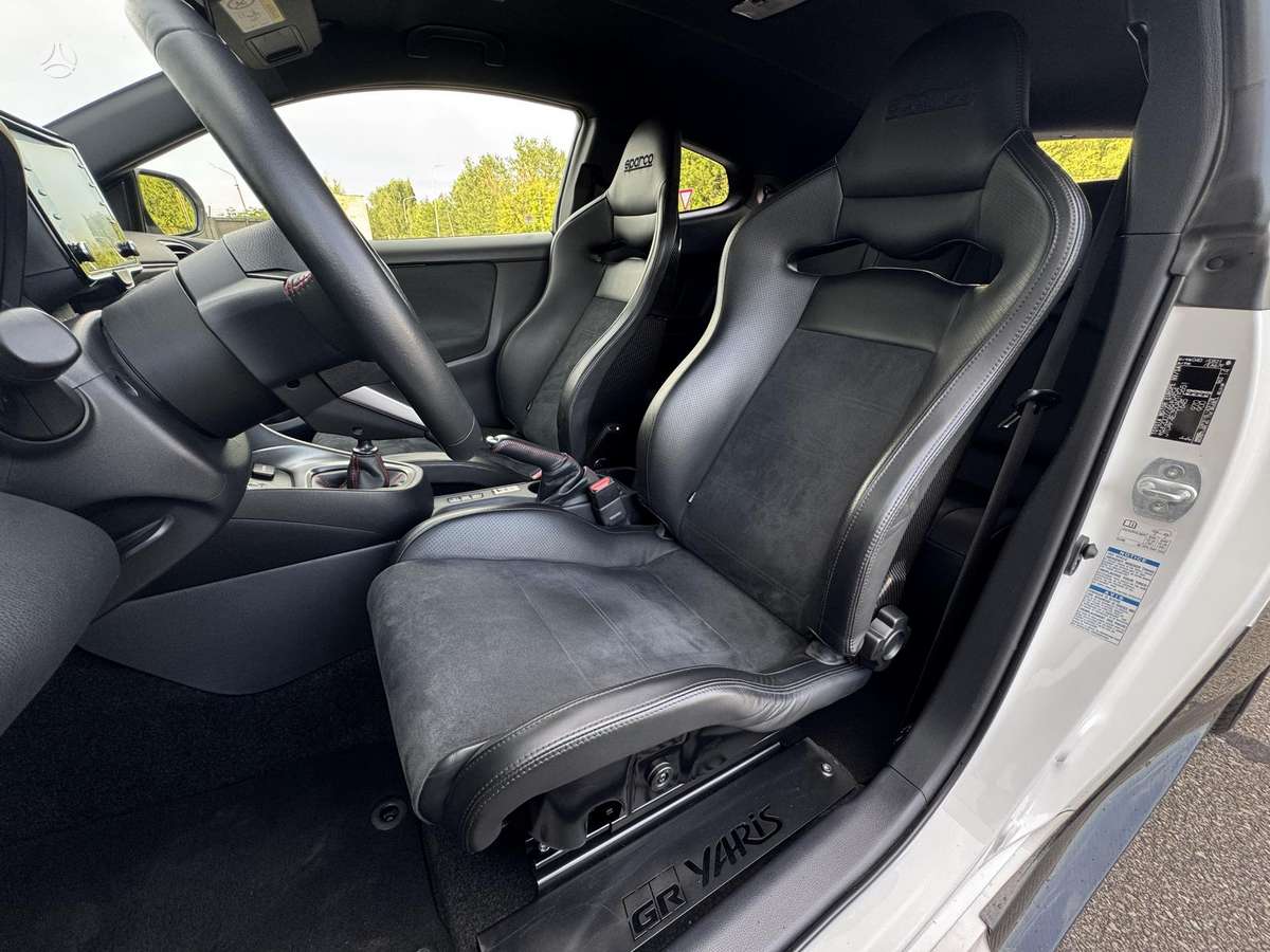 Toyota GR Yaris - 6