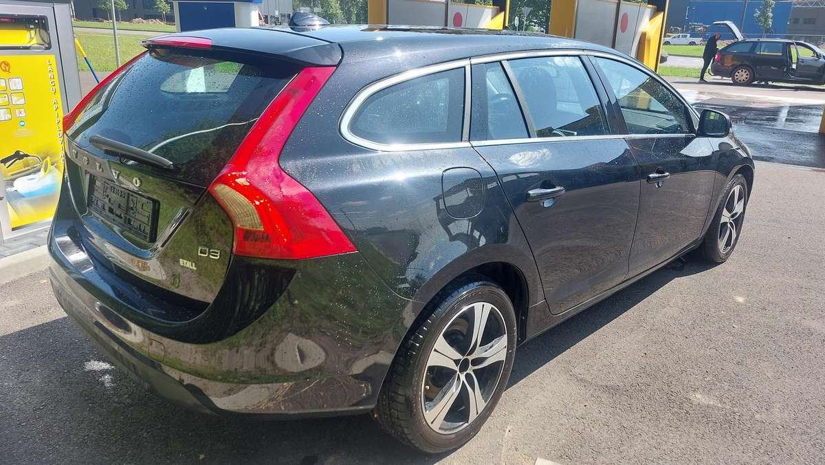 Volvo V60, 2.0 l., Универсал