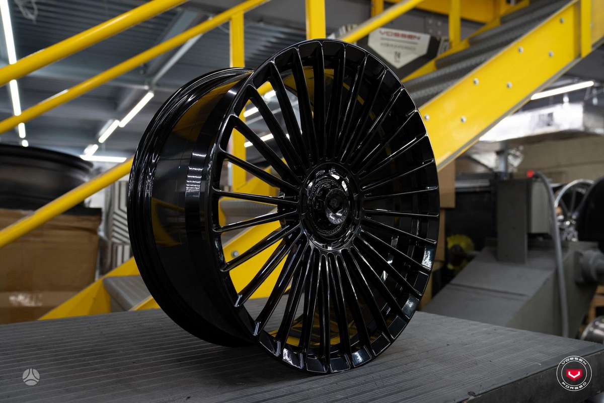 Vossen S17-05, light alloy, R20