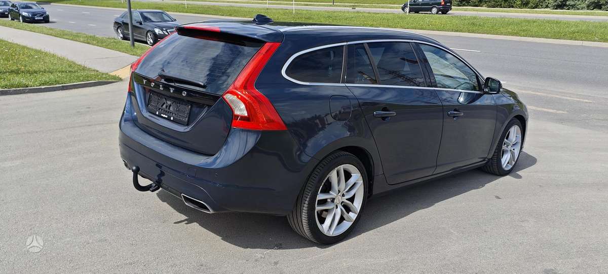 Volvo V60, 2.4 l., Универсал