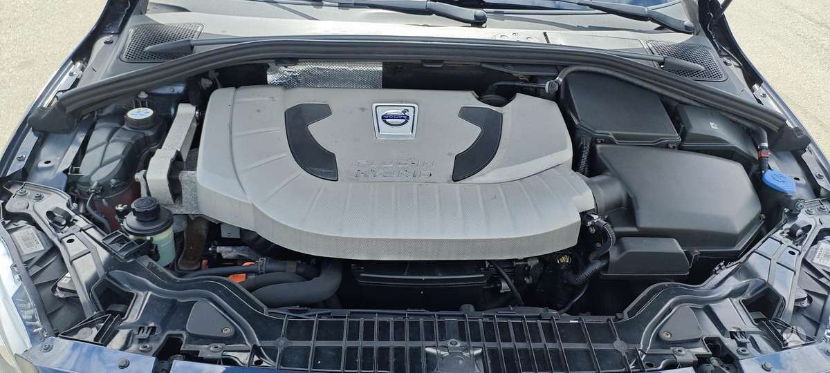 Volvo V60, 2.4 l., Универсал