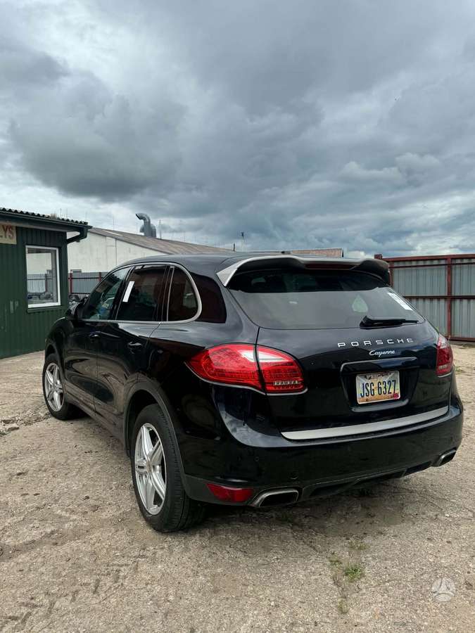 Porsche Cayenne