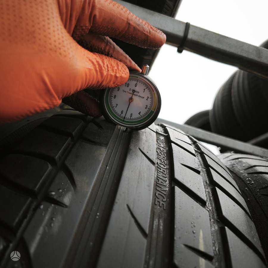 Taurus High performance, summer 215/60 R16