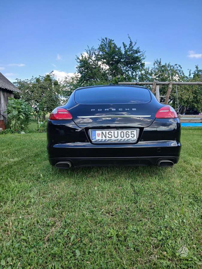 Porsche Panamera - 7
