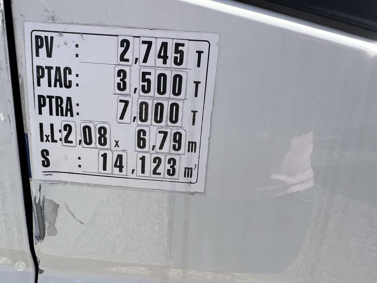 Iveco -kita-, 2.3 l., cargo van