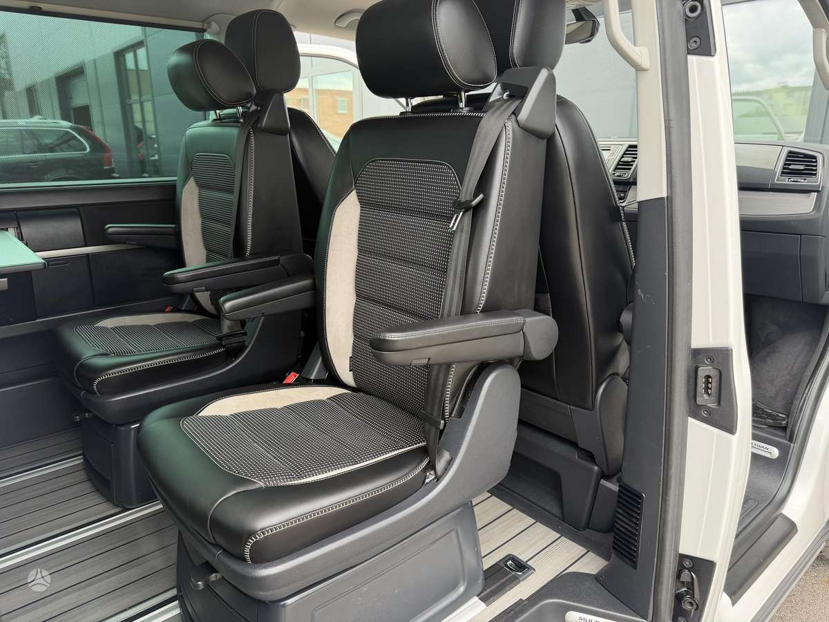 Volkswagen Multivan, 2.0 l., Минивэн