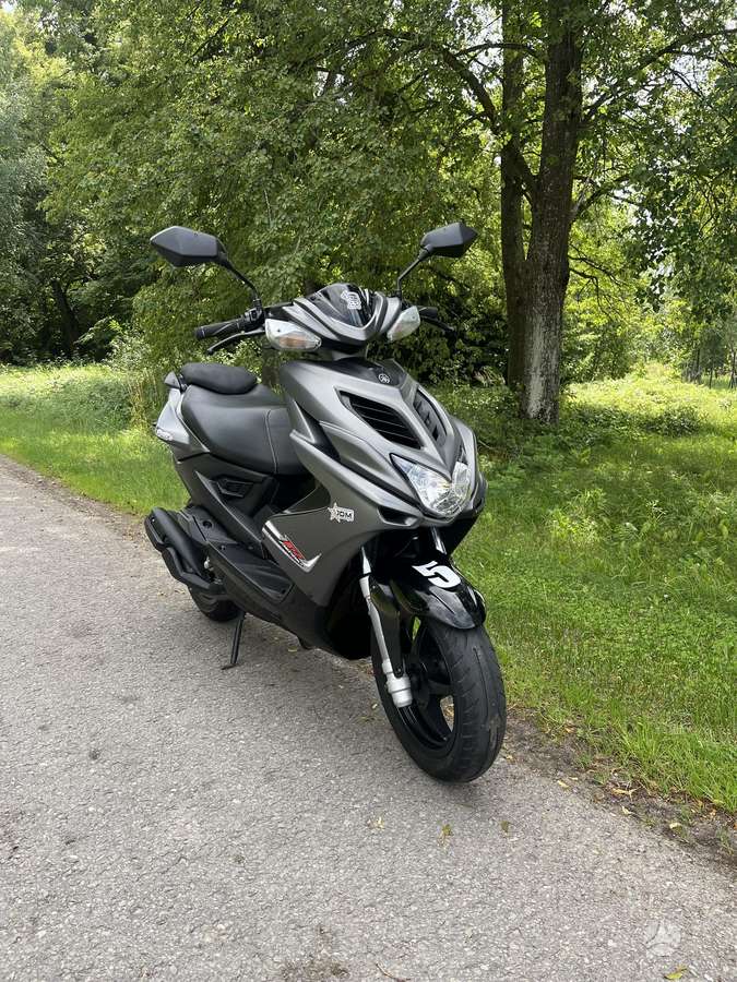 Yamaha Aerox 49cc, мотороллеры / мопеды