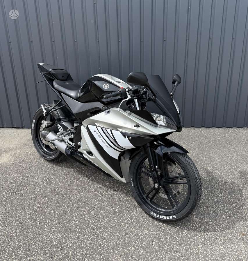 Yamaha YZF 125cc, superbikes