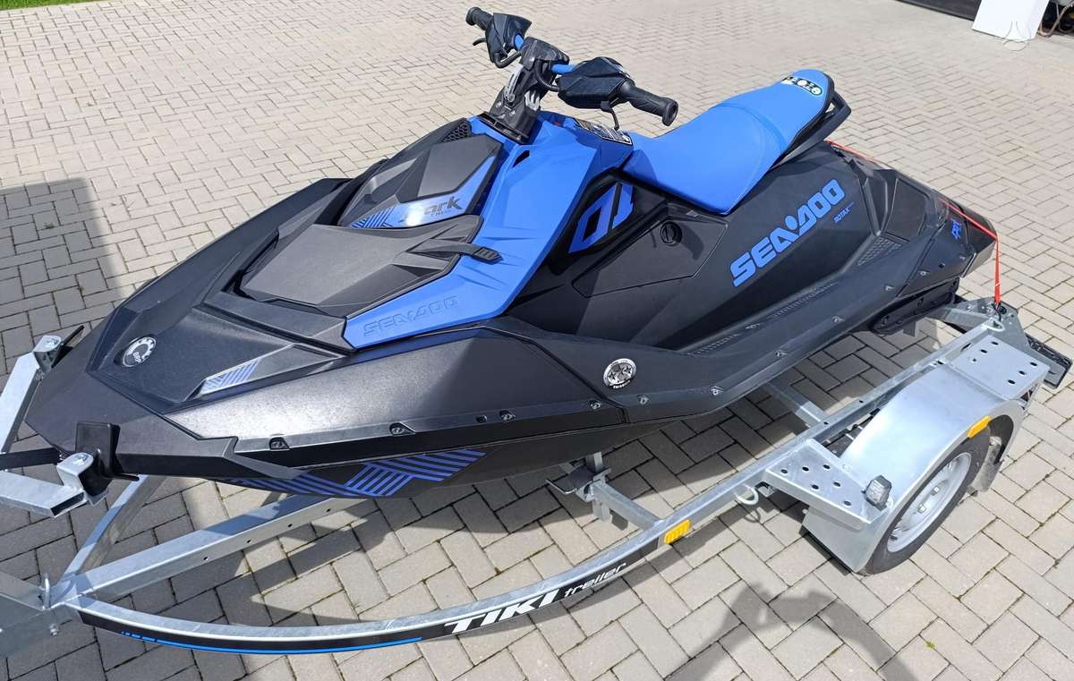 Sea-Doo Spark, jet skis