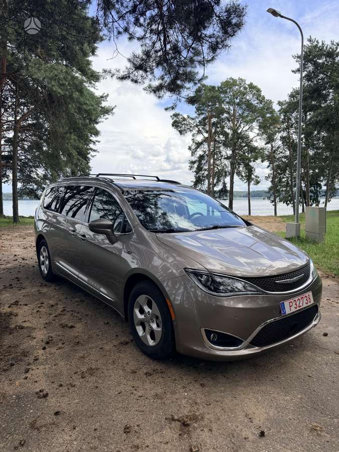 Chrysler Pacifica, 3.6 l., Минивэн