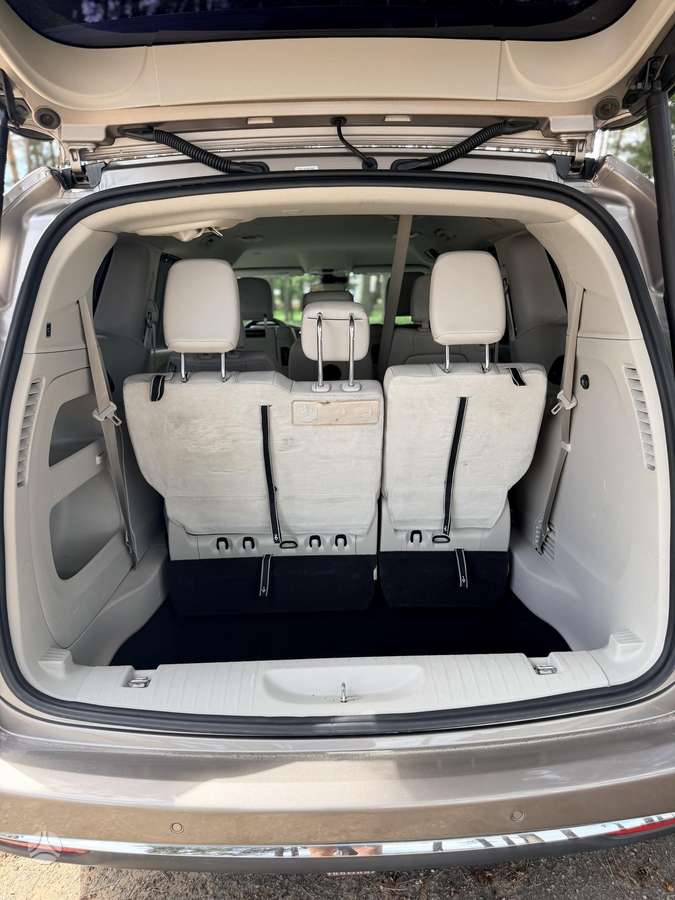 Chrysler Pacifica, 3.6 l., Минивэн