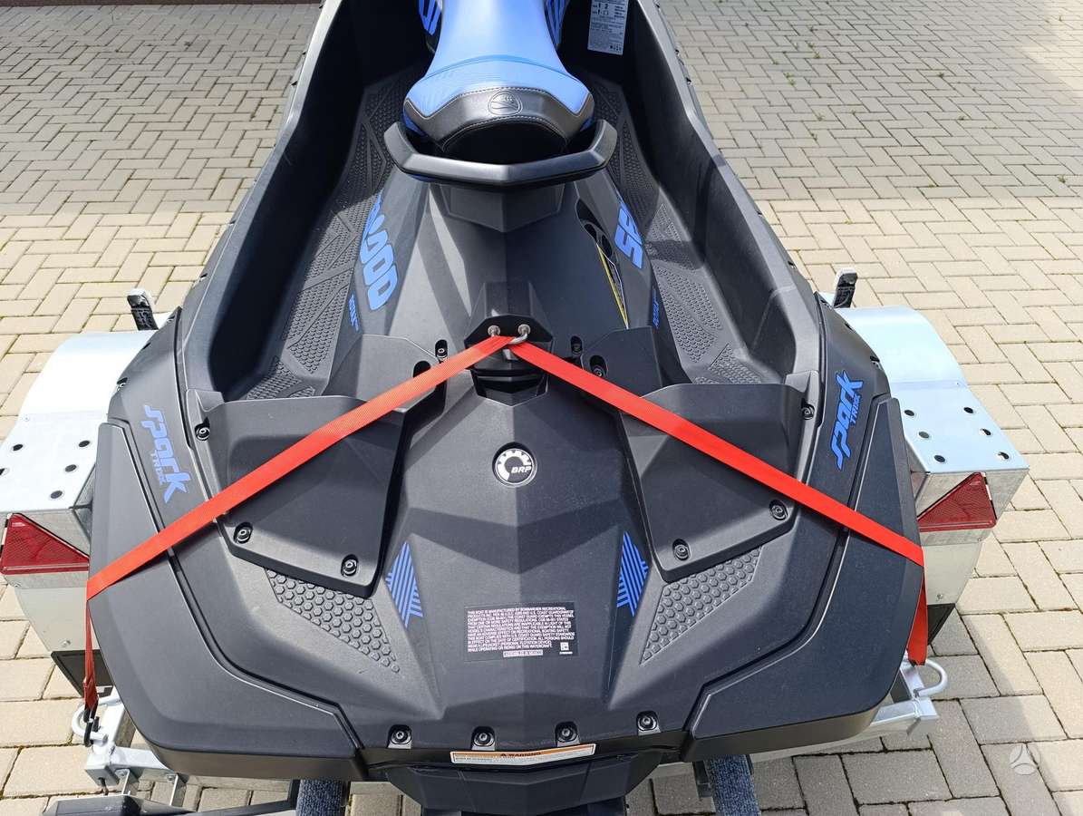 Sea-Doo Spark, jet skis