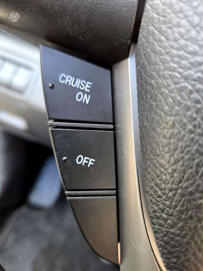 Mazda CX-7, 2.2 l., off-road / crossover