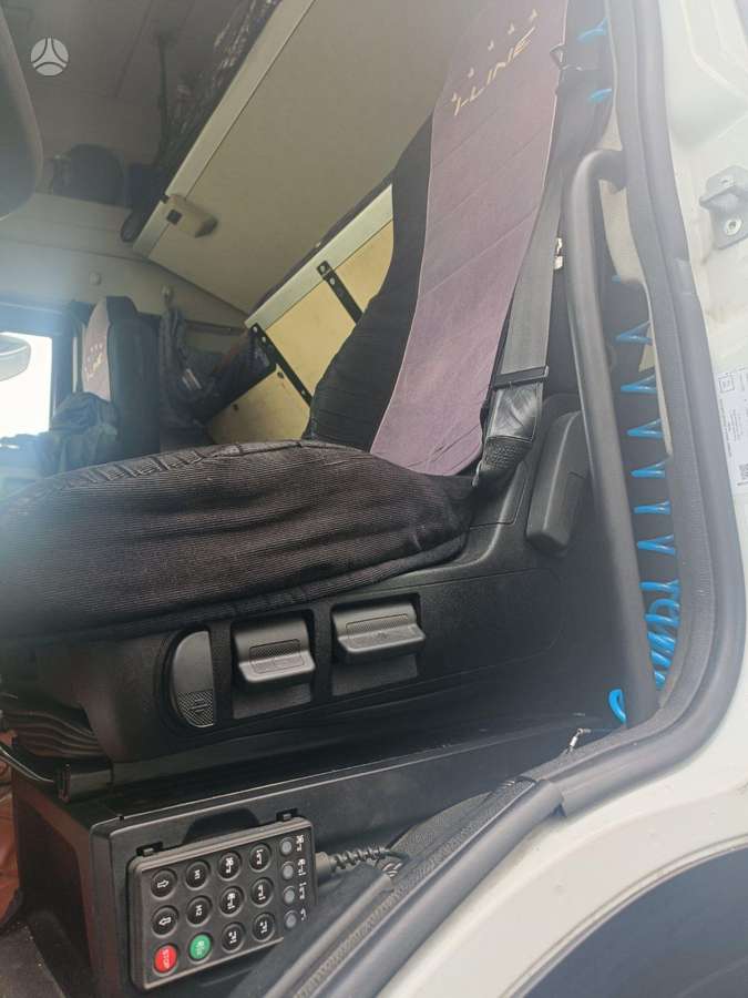 Iveco 490, 2 guļamvietas