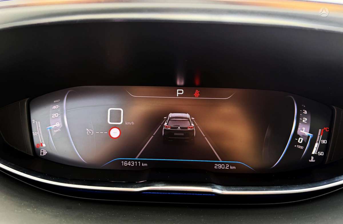 Peugeot 5008 - 9